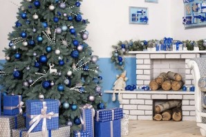 Елка в голубом стиле