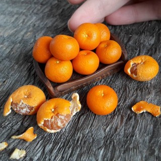 Ягода с семечками внутри