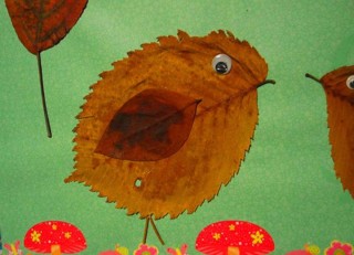 Птица из листьев поделка в садик