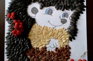 Поделка в садик ежик из семечек