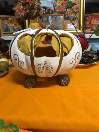 Карета из патиссона поделка в садик