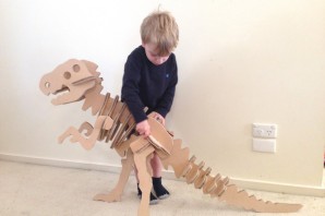 Динозавр из картона своими руками