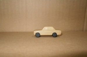 Машина из легкого пластилина