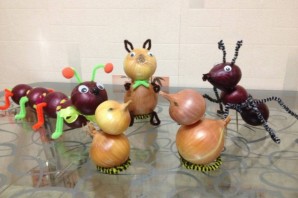 Муравей поделка из овощей