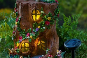 Удивительный пенек поделка