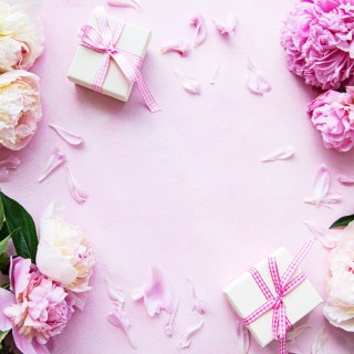 Красивый фон с днем рождения женщине