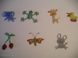 Плоские игрушки из бисера