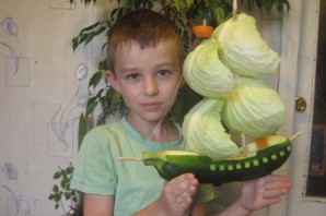 Самолет из кабачка поделка в садик