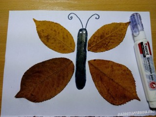Бабочка из листиков поделка