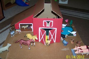 Ферма из картона