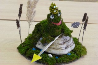 Царевна лягушка поделка из природного материала