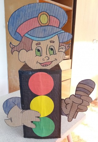 Светофор из картона