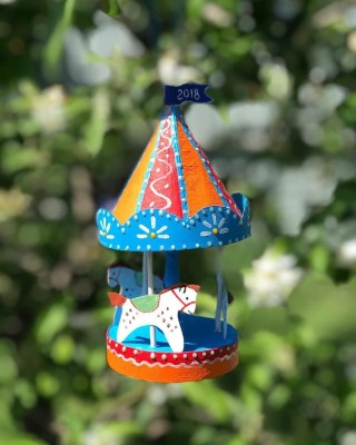 Поделка детская карусель