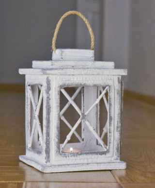 Декоративный фонарь из картона своими руками