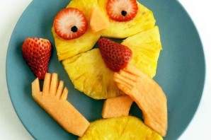 Фигурки из фруктов