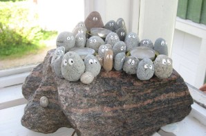 Поделки из уличных камней для детей