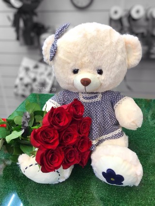Мишка с цветочком