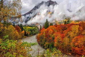 Осень в горах кавказа