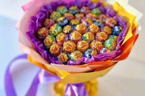 Букеты из чупа чупсов