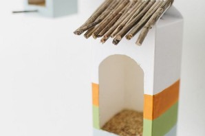 Кормушка для птиц из коробки