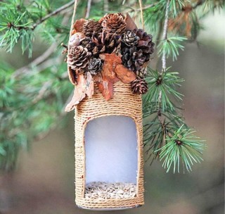 Кормушка своими руками