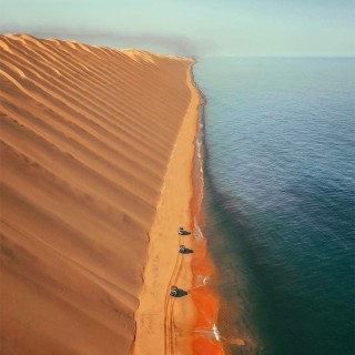 Намибия пустыня и океан