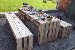 Стол из поддонов своими руками