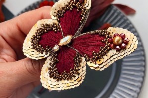 Брошь из бисера своими руками