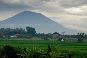 Вулкан агунг
