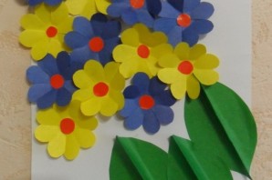 Цветы из цветной бумаги аппликация