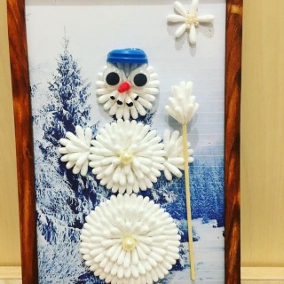 Снеговик из ватных палочек