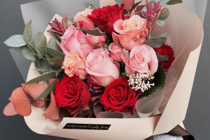 Красивый букет цветов с днем рождения женщине