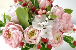 Цветы из холодного фарфора