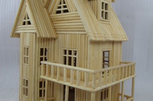 Домик из палочек