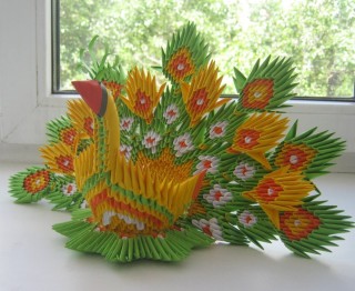 Павлин оригами