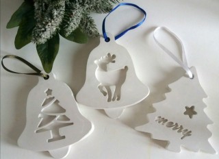 Елочные игрушки из гипса