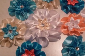 Цветы из ленты