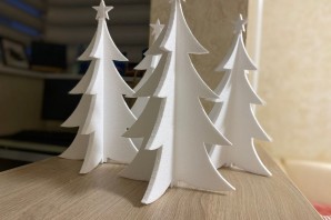 Большая елка из картона своими руками