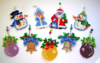 Елочные игрушки из бисера