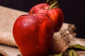 Яблоки делишес