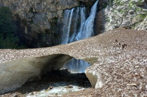 Гупский водопад в абхазии