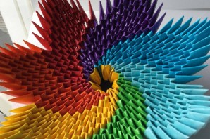 Легкие поделки из цветной бумаги