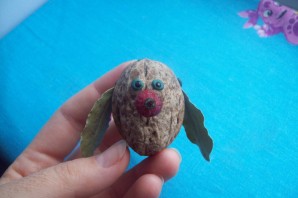 Поделки из ореховой скорлупы своими руками