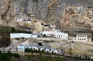 Бахчисарай монастырь в скале
