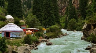 Природа кыргызстана картинки