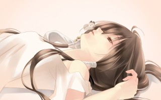 Аниме лежит