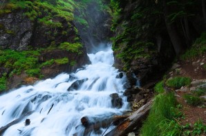 Казачий водопад архыз