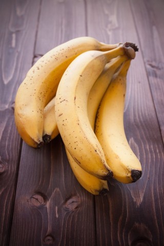 Банан ягода