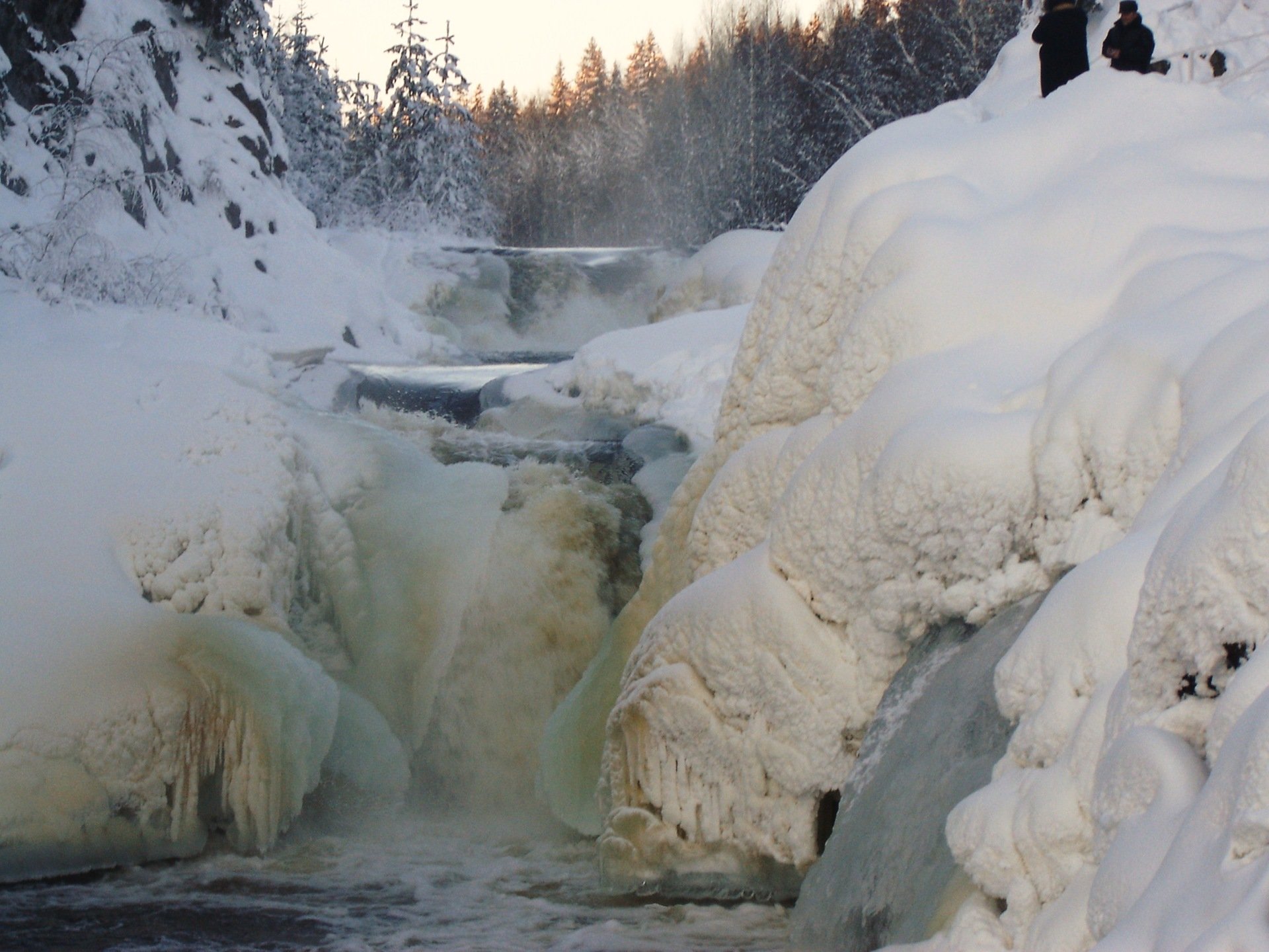 Карельский водопад Кивач