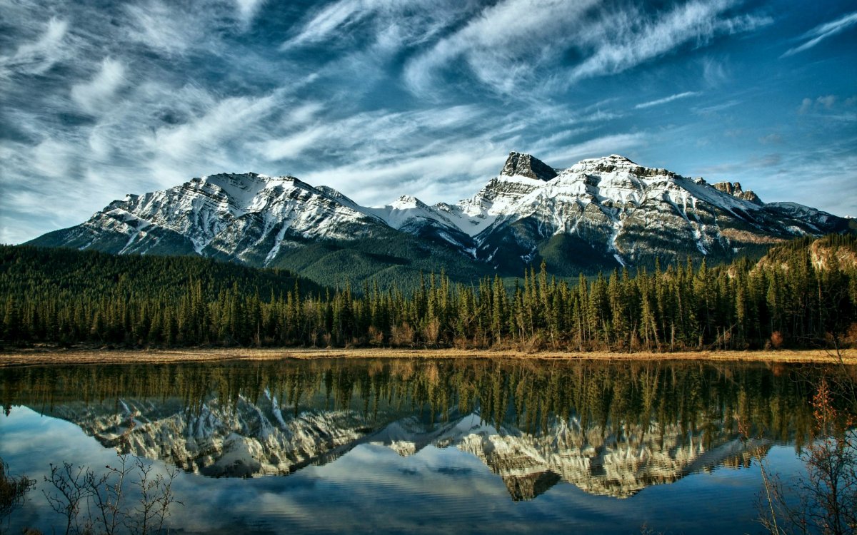 Горы Канады